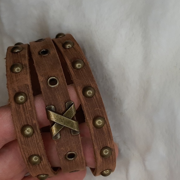 Leather Bracelet - Picture 2 of 6